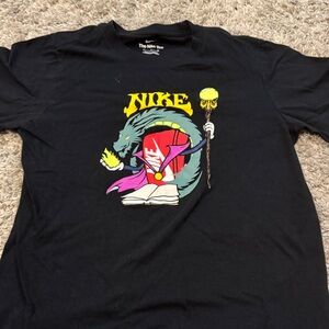 Nike Black Graphic T-Shirt